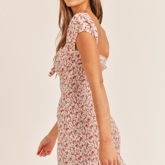 Floral Smocked Dress - Picture 7 of 15